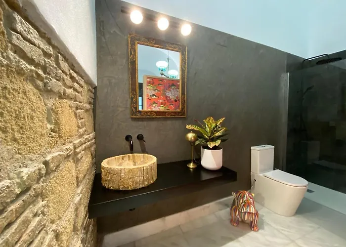 לינה וארוחת בוקר Casa Palacio Anima חרז